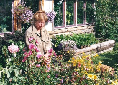 Maureen Morris in her garden.